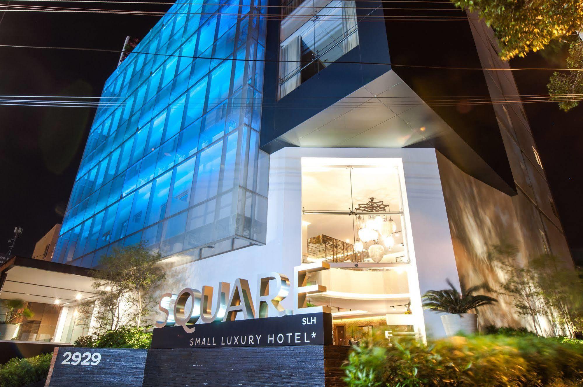 Square Small Luxury - Providencia